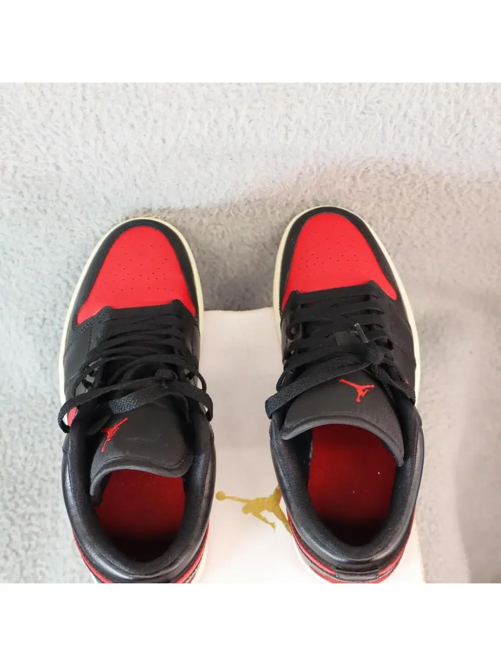 Air Jordan 1 Low Bred Sail sz Women 9.5 / 8 Mens DC0774-061